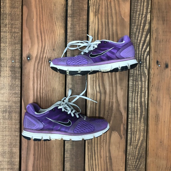 Nike size 7.5 LunarGlide purple sneakers/shoes - Picture 2 of 8
